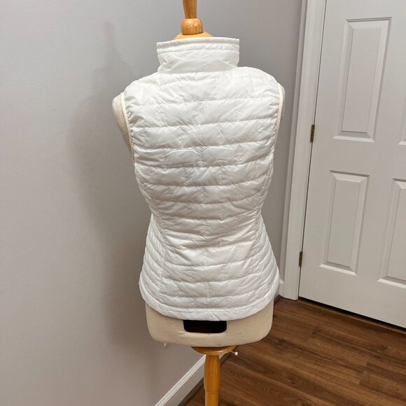 NEW Patagonia Women's Nano Puff Vest Birch White Sz S - Picture 11 of 12